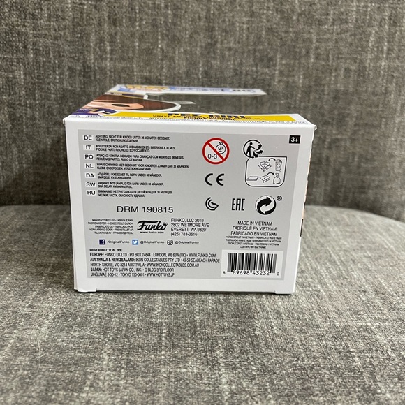 Pez Girl Funko Pop - Picture 5 of 7